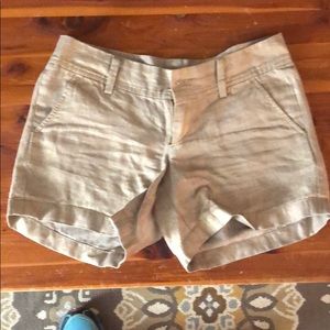 Lilly Pulitzer gold shorts size 0 Never worn